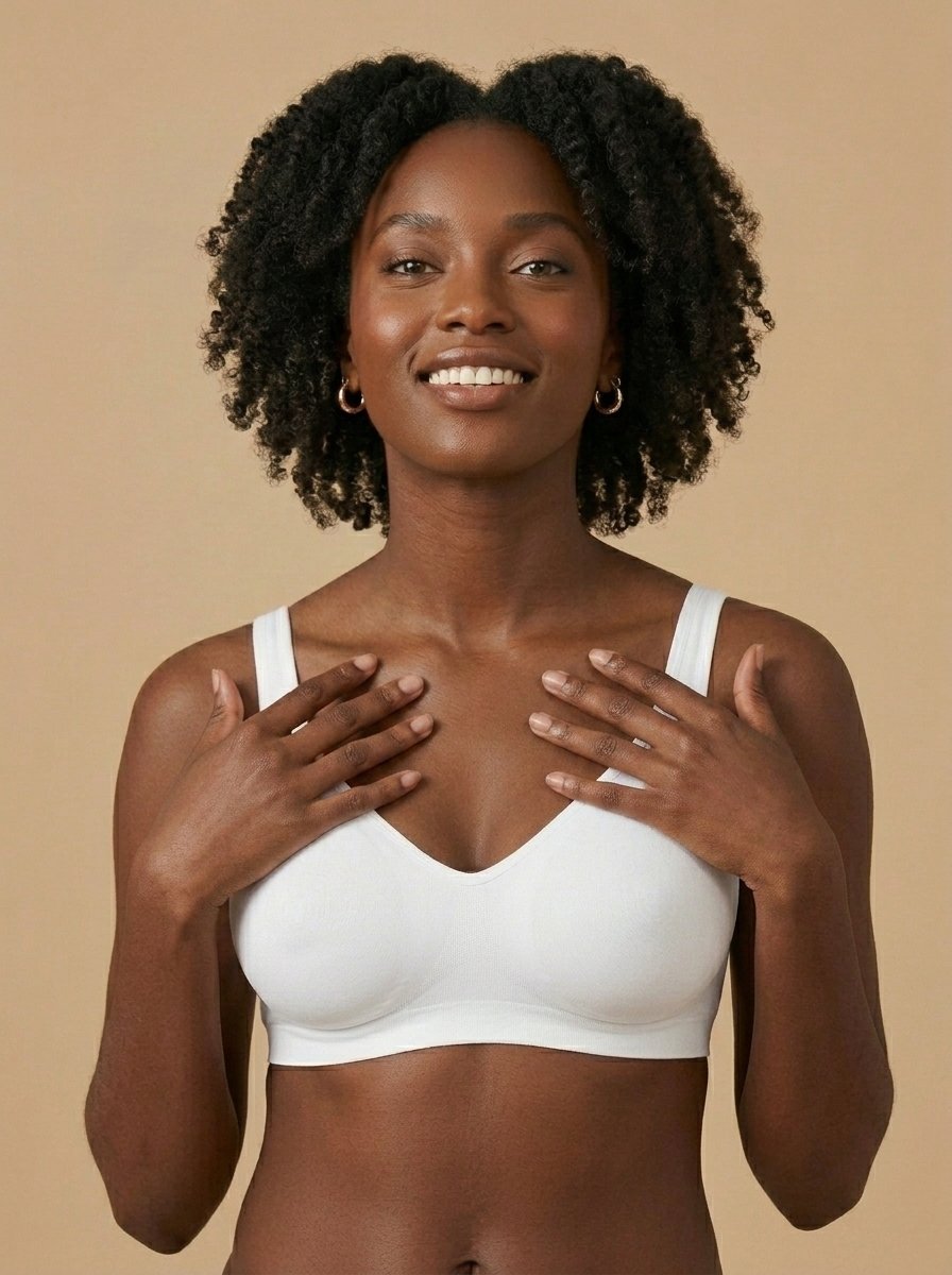African_woman_wearing_white_bra_202606301323 Smooth Push-Up Bra - Image 1