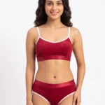 Women's Sporty "SUCH CUTE" Contrast-Trim Athleisure Set