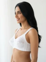 Women's Underwired Full-Coverage Support Bra with Floral Lace Overlay Panels - Image 2