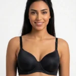 Women's Comfort Bra with Ribbed Cups and Full Lace Band
